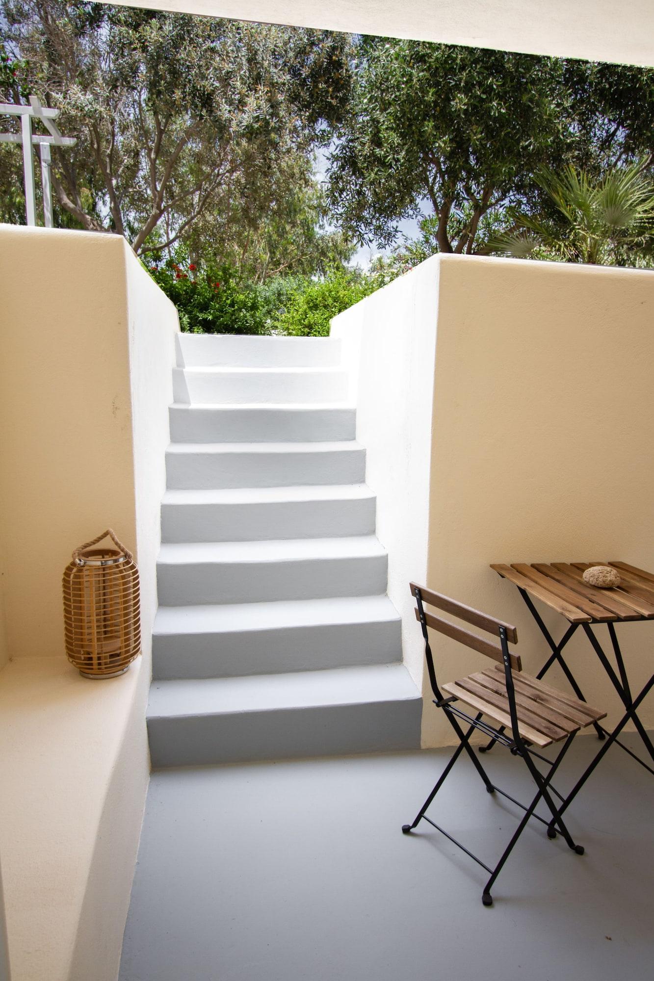 Sea Sound White Katikies Aparthotel Exomitis  ภายนอก รูปภาพ