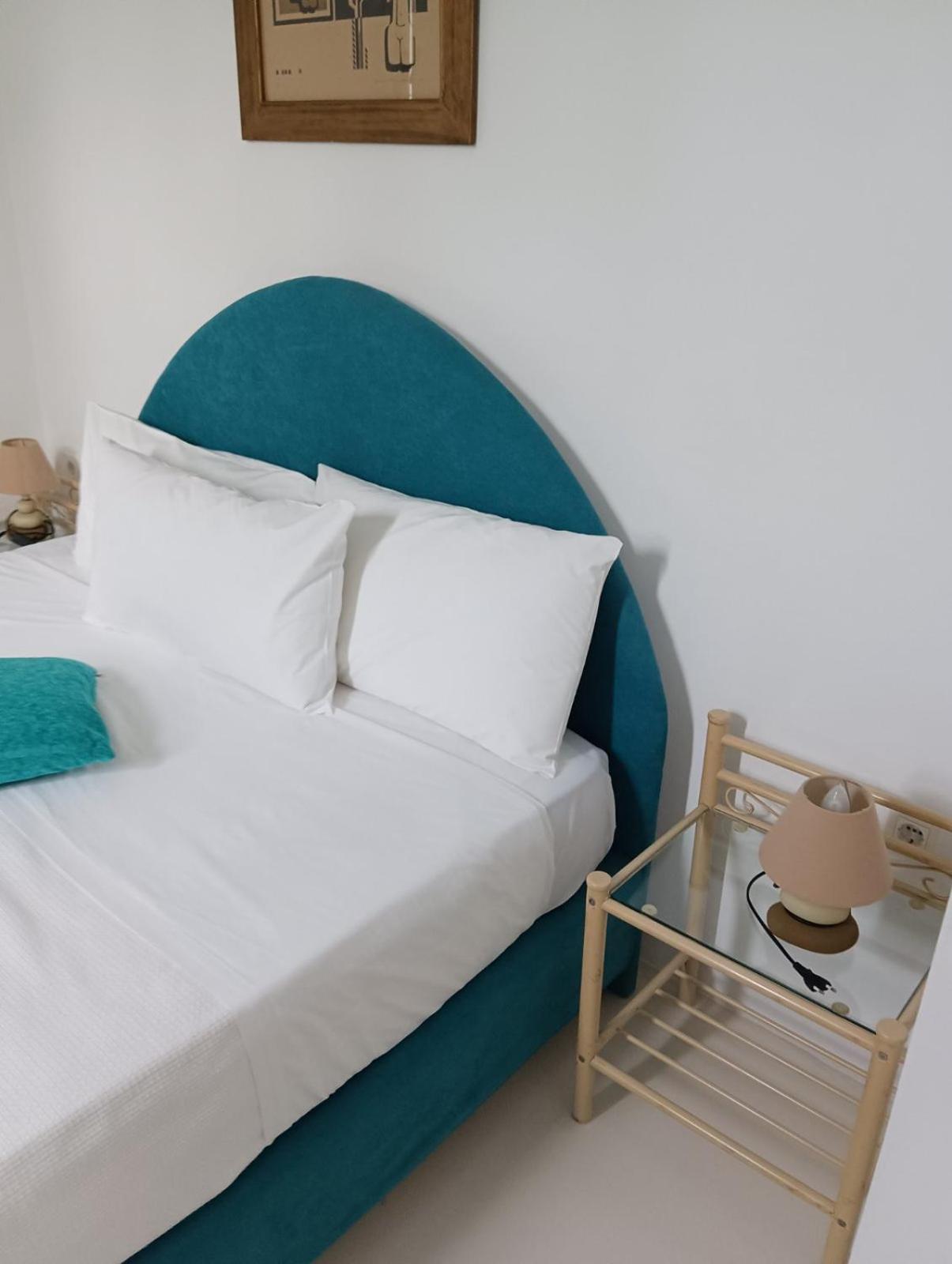 Sea Sound White Katikies Aparthotel Exomitis  ภายนอก รูปภาพ