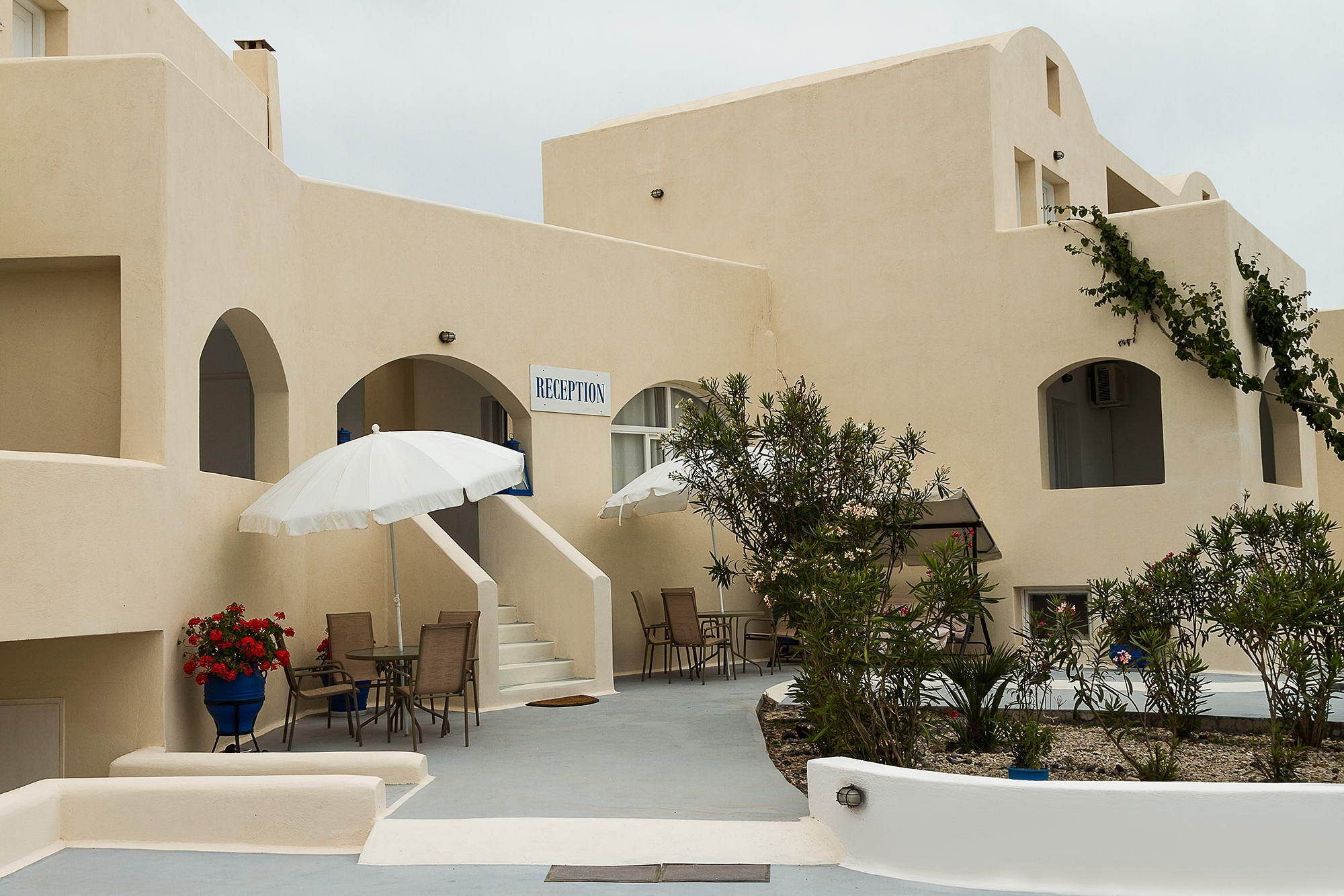 Sea Sound White Katikies Aparthotel Exomitis  ภายนอก รูปภาพ