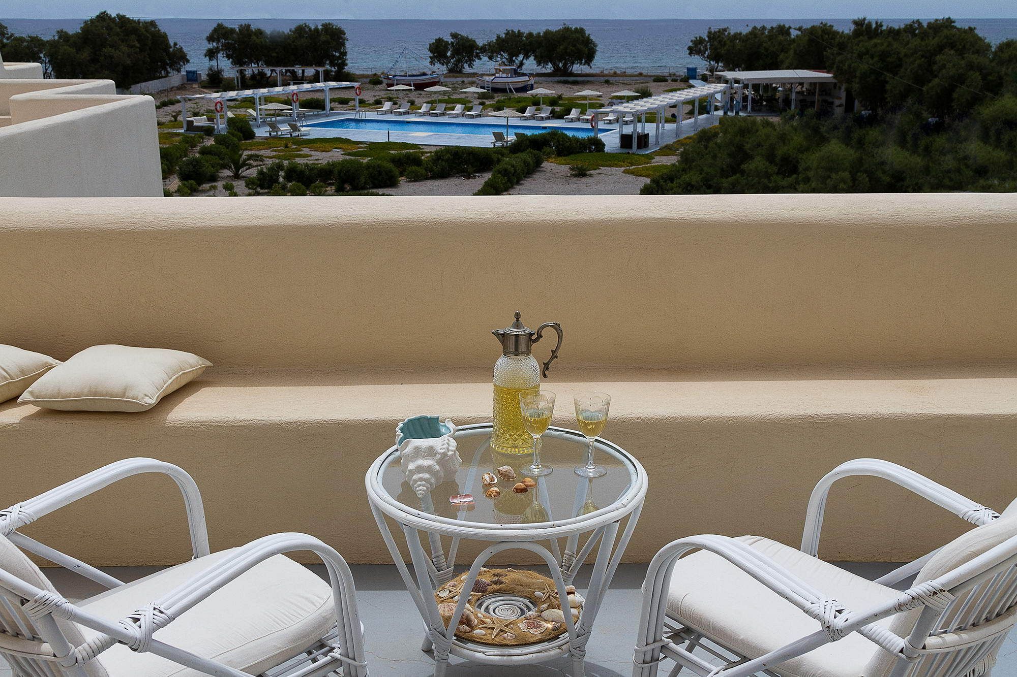 Sea Sound White Katikies Aparthotel Exomitis  ภายนอก รูปภาพ
