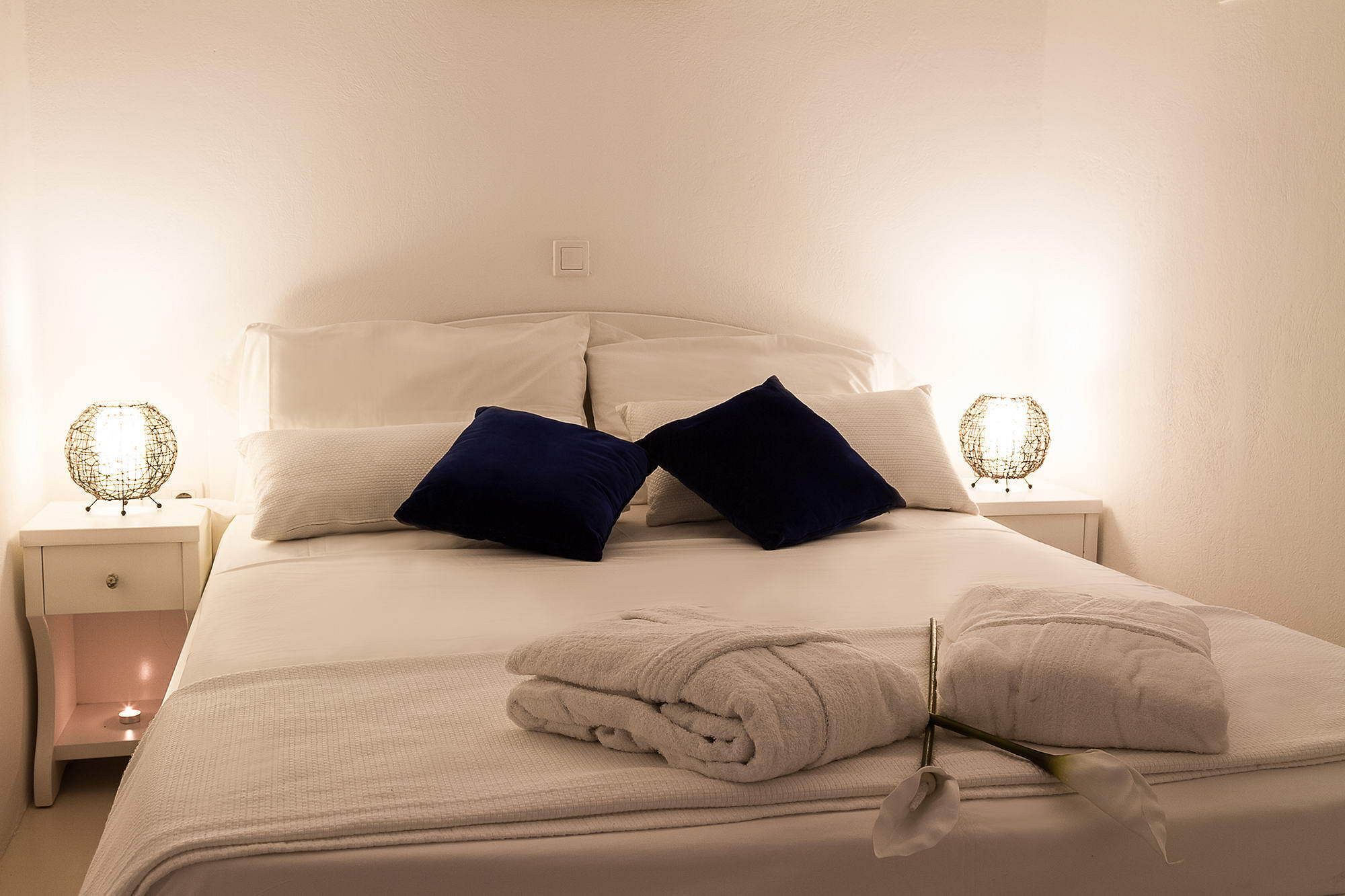 Sea Sound White Katikies Aparthotel Exomitis  ภายนอก รูปภาพ